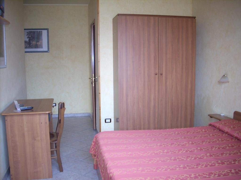 Il Bivio Hotel Carmagnola Rum bild