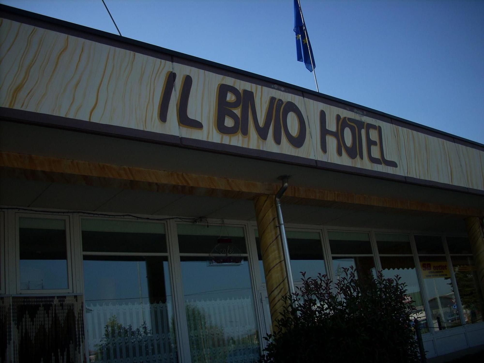 Il Bivio Hotel Carmagnola Exteriör bild